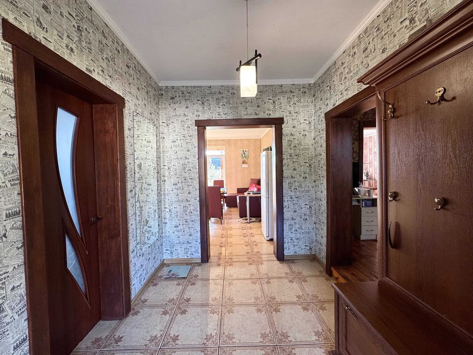 ЦІНУ ЗНИЖЕНО!!! Продам добротний укомплектований будинок