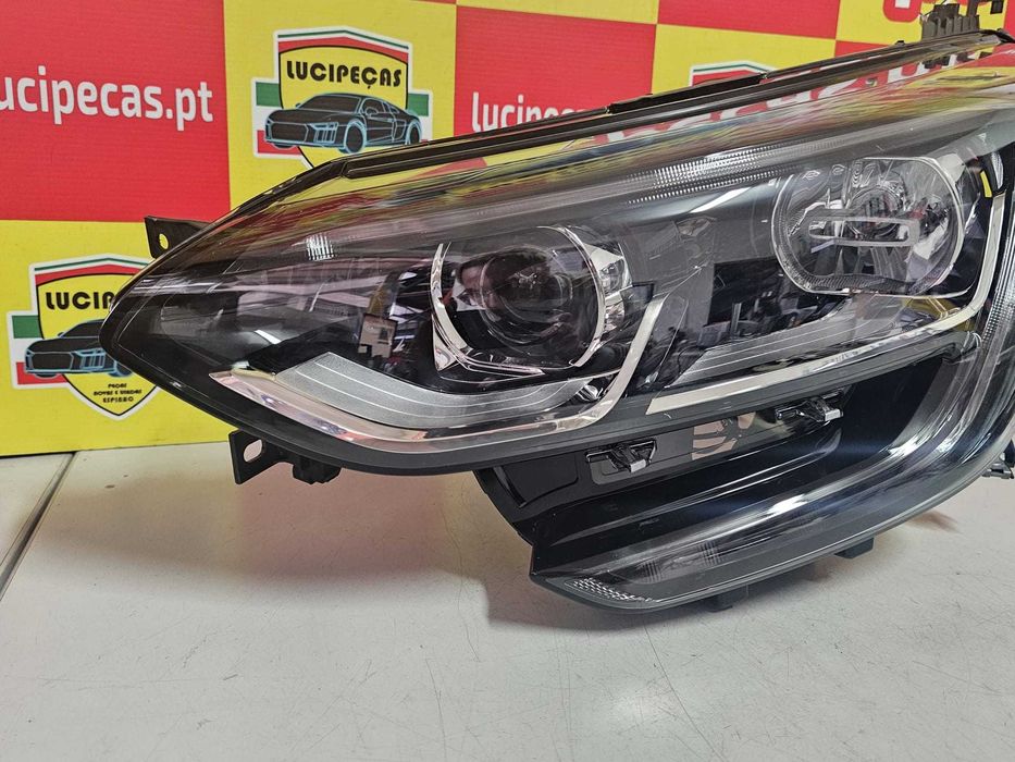 Otica Esquerda Renault Megane IV | 139281