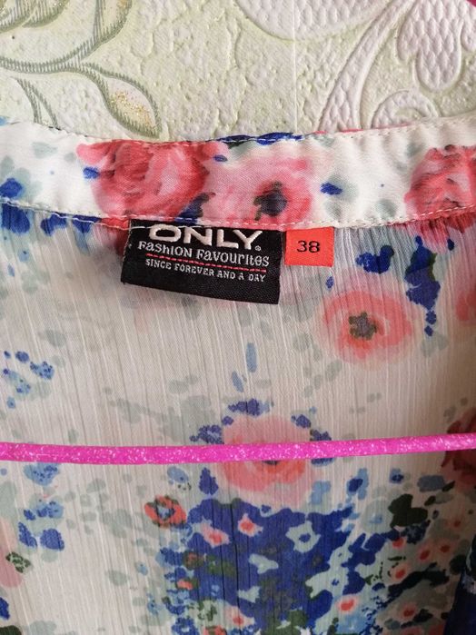 Продам красивих 5 блузок