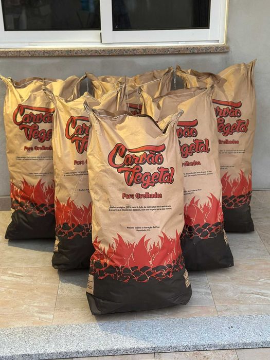 Carvão para Churrasco 100% Azinho 15kg – Entregas Zona de Aveiro