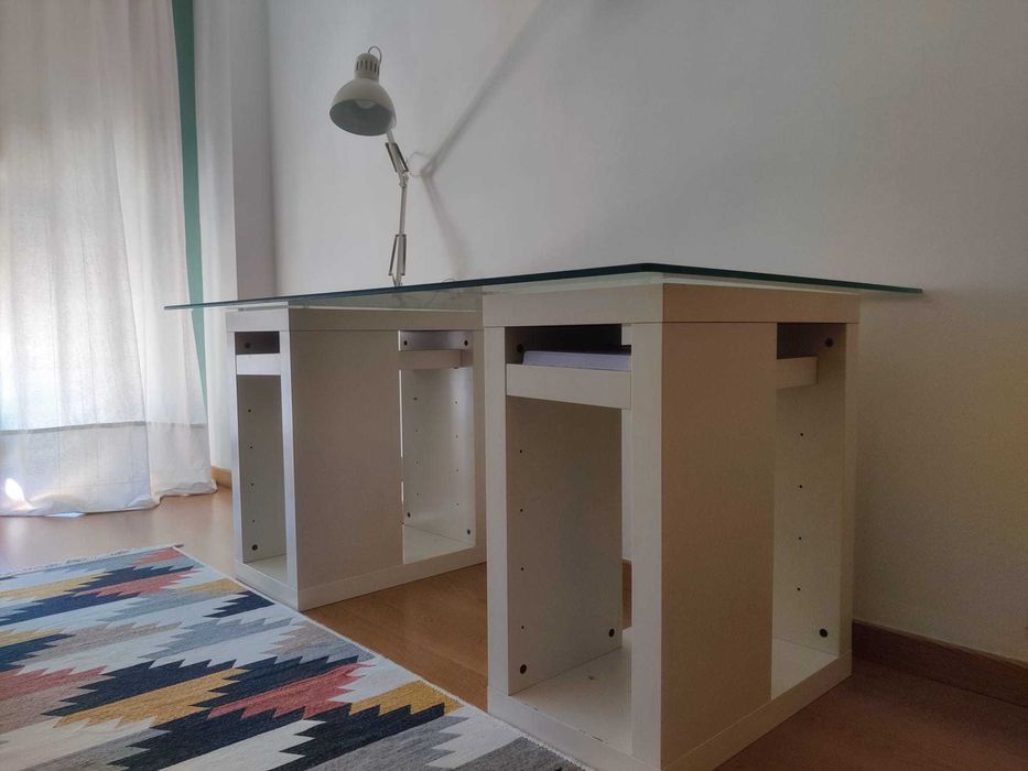 Secretária IKEA vidro