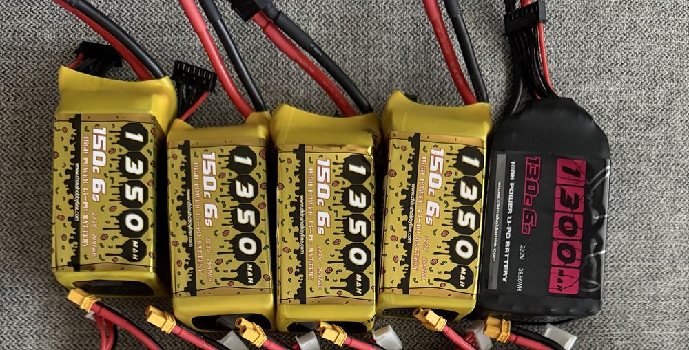 Nowe 5 szt. Lipo 6s 1350mah