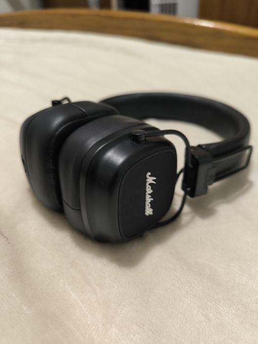 Marshall IV Praticamente Novos/caixa/livros