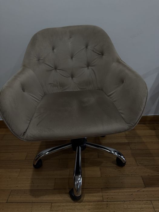 Cadeira  aveludada escritorio