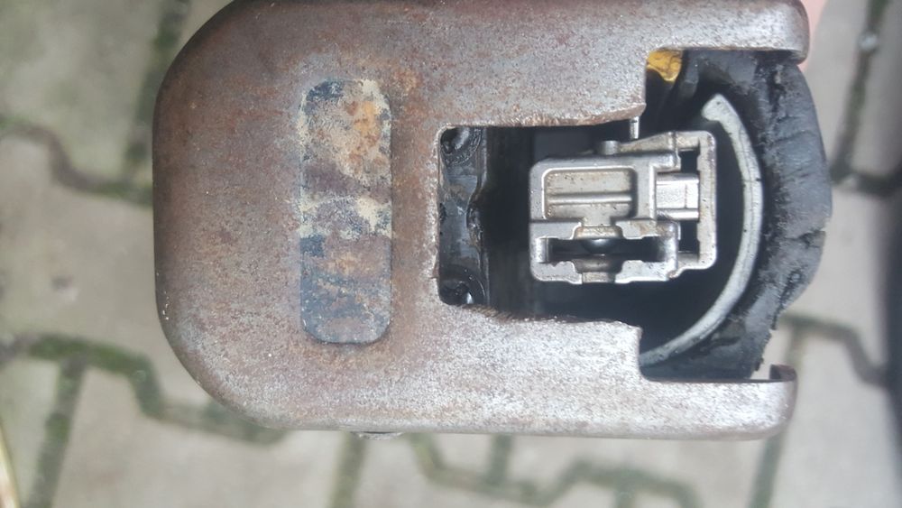 Dewalt liścia dcs 380