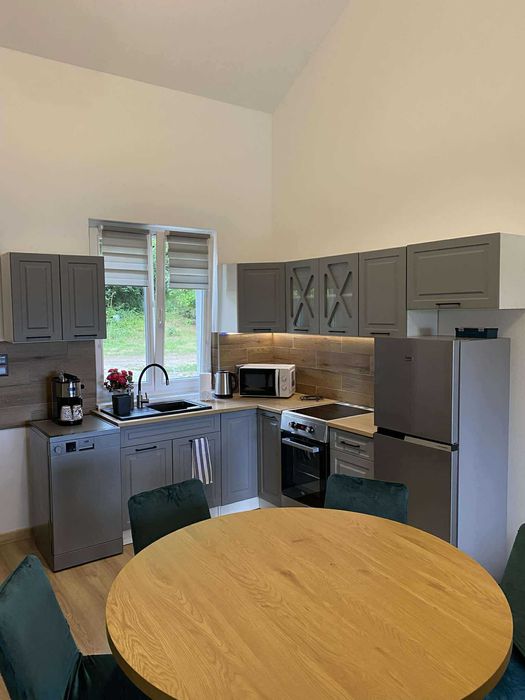 Domek na wynajem Kaszuby, balia ogrodowa z widokiem na jezioro