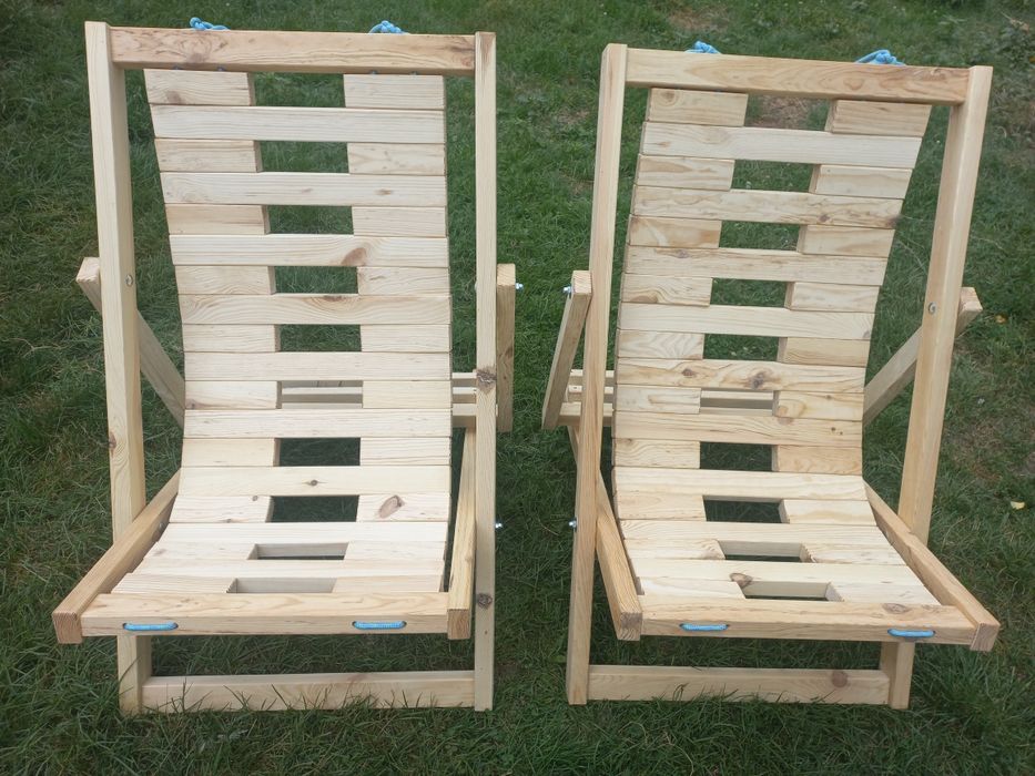 Дерев'яне крісло шезлонг