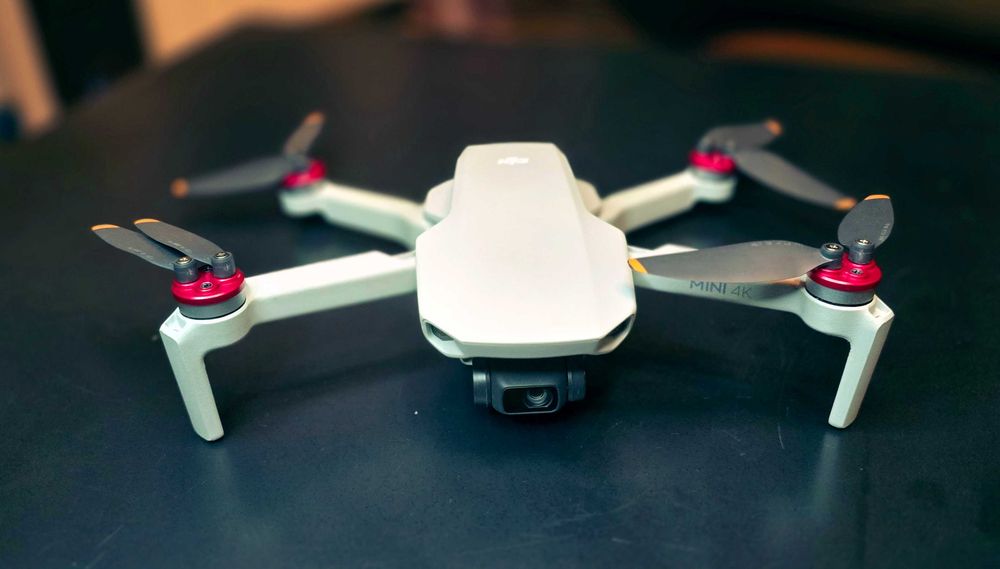 Dron DJI Mini 4K + Akcesoria
