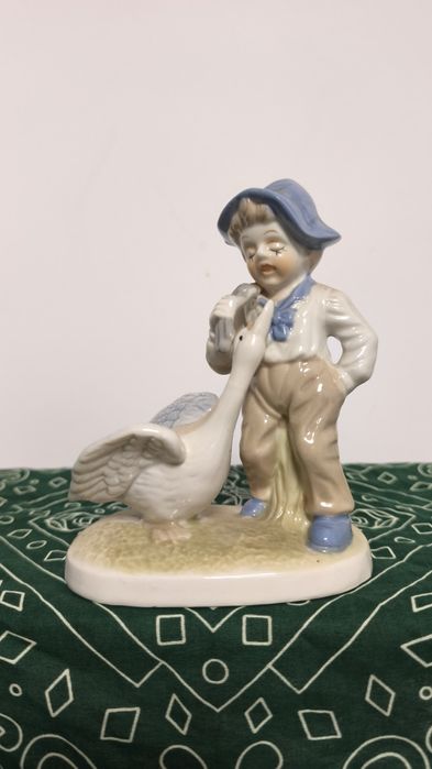 Figurka porcelanowa