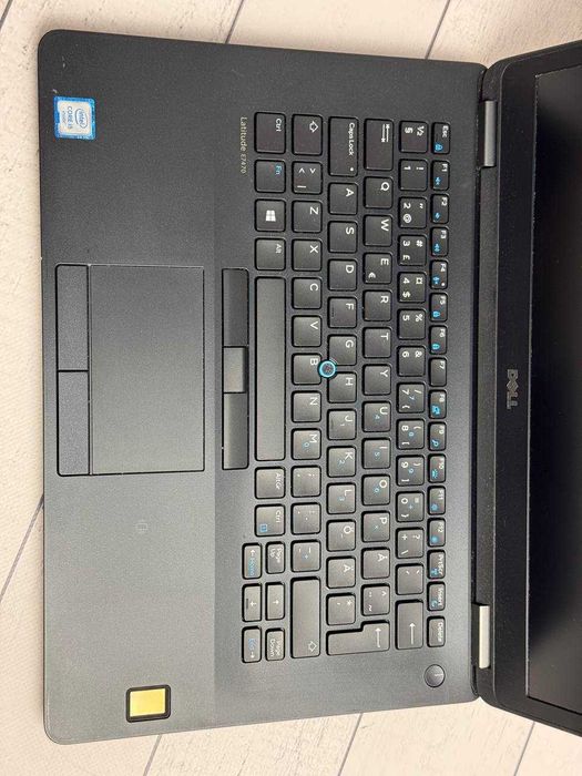Dell 7470 i5-6300U 8ram ssd 256 Full HD 1920-1080