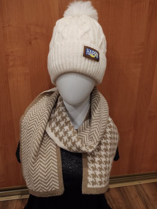 Nowy Zestaw ciepła czapka i szal