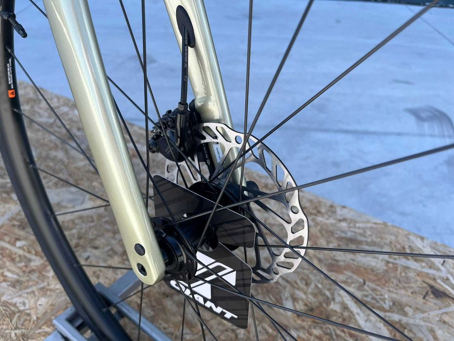 GIANT DEFY ADVANCED 2