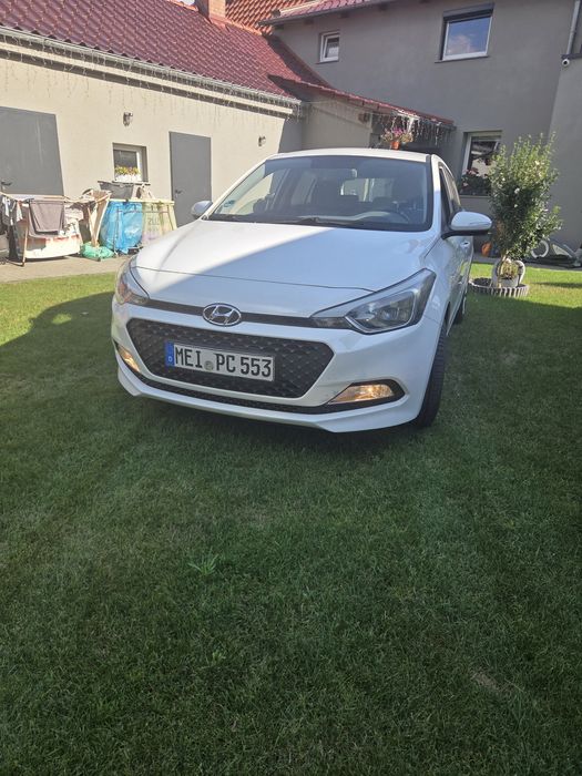 Hyundai i20 1.3 benz 2016r 135tys km