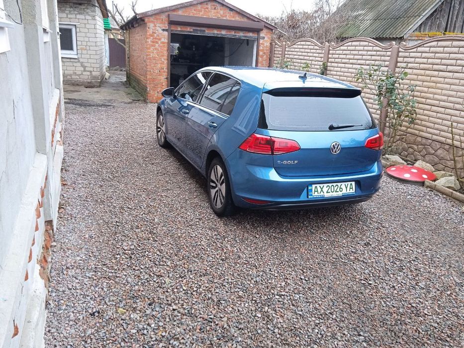 Volkswagen E-Golf 24kwt