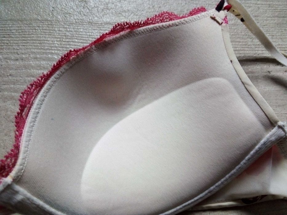 Calvin Klein biustonosz 75C push up