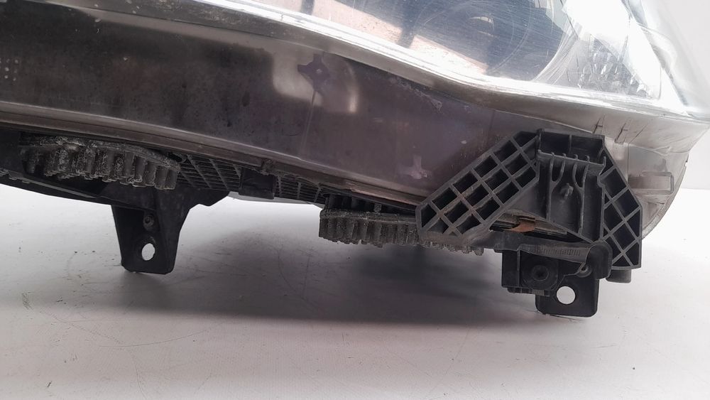 Ótica / farol esquerda BMW X5 (F15, F85)