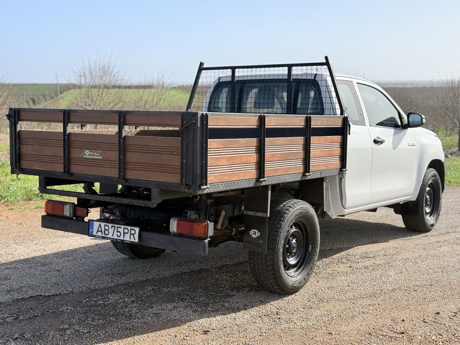 Toyota Hilux 2.4d - 4x4 c/iva