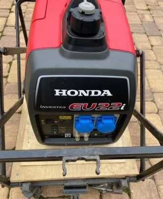 Бензиновий інверторний генератор Honda EU 2,2 i