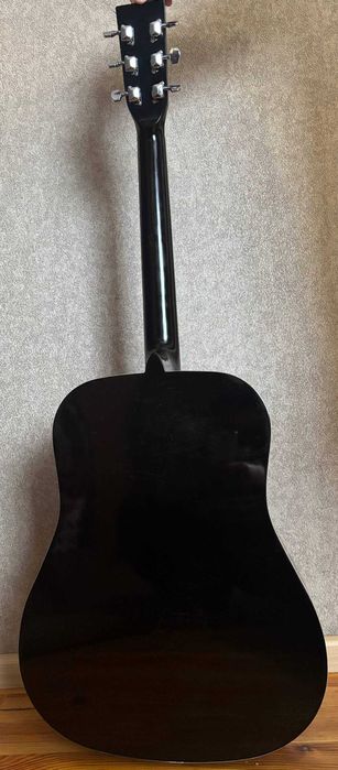 Акустична гітара від Maxtone моделі WGC-4010G/SB