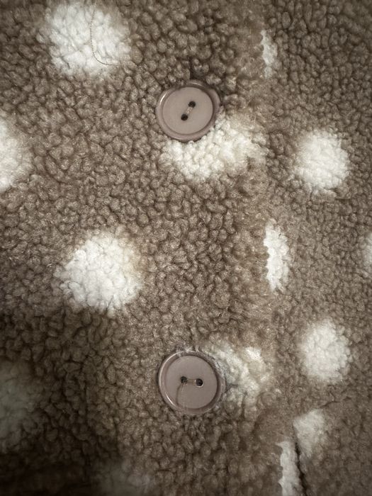 Актуальна шубка на дівчинку