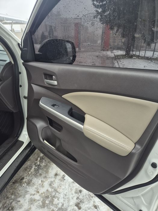 Продам Honda CR-V