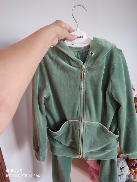 Костюм спортивний