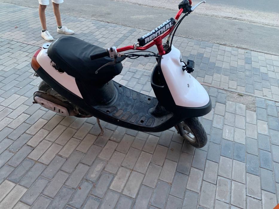 Продам ямаха априо в хорошом состояние