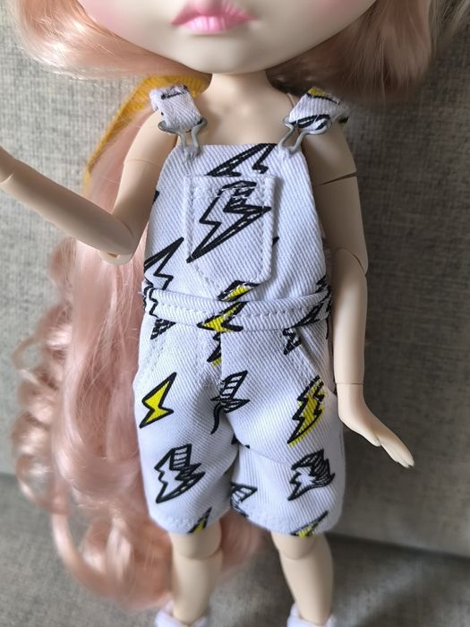 Jardineira para boneca Blythe