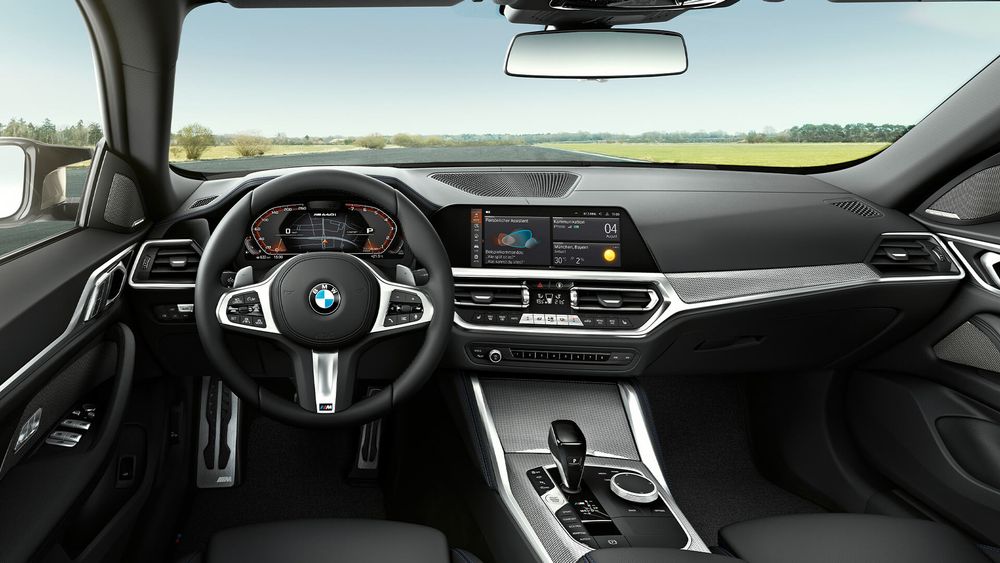 BMW Seria 4 Sedan kokpit szary