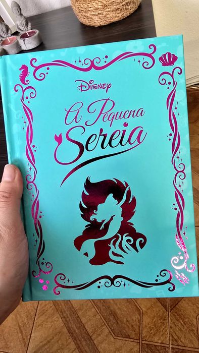 Vendo livros da coleção romances inesquecíveis da disney