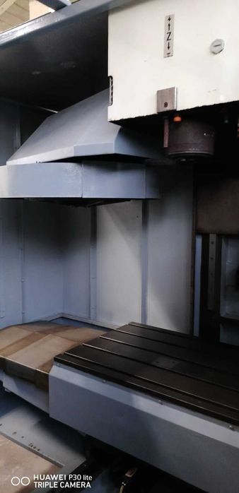 Máquina CNC MAS MCV 1000