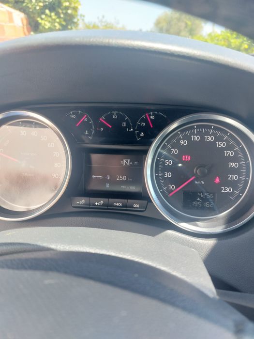 Peugeot 508 RXH