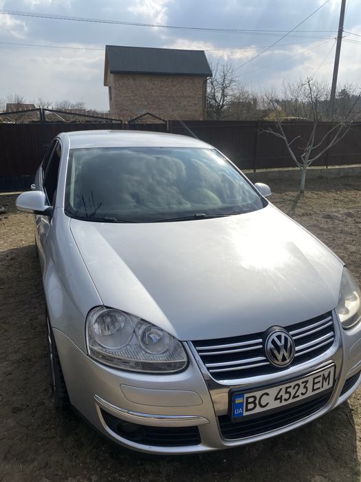 Wolkswagen jetta 2006 1,9 tdi led оптика, carplay.