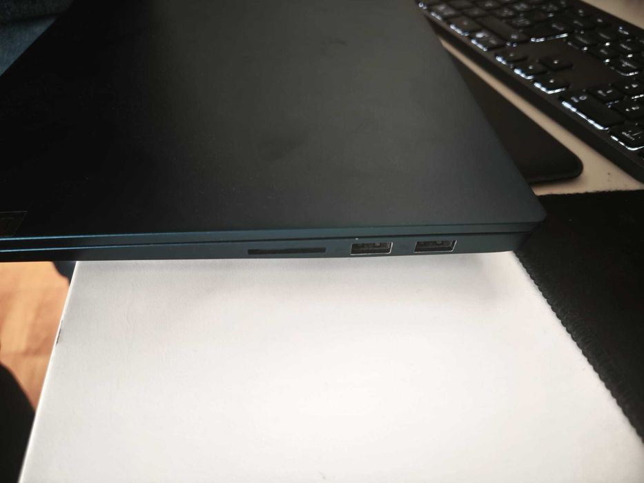 IdeaPad 5 14IIL05