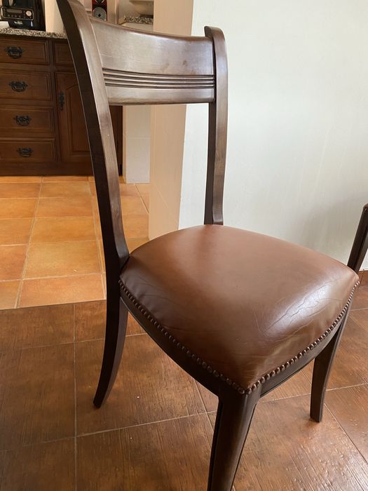 Mesa jantar com cadeiras