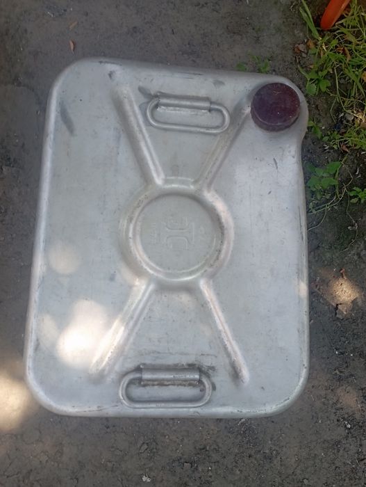 Продам бак алюминиевый