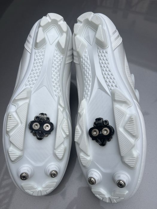 Sapatos BTT Novos 43