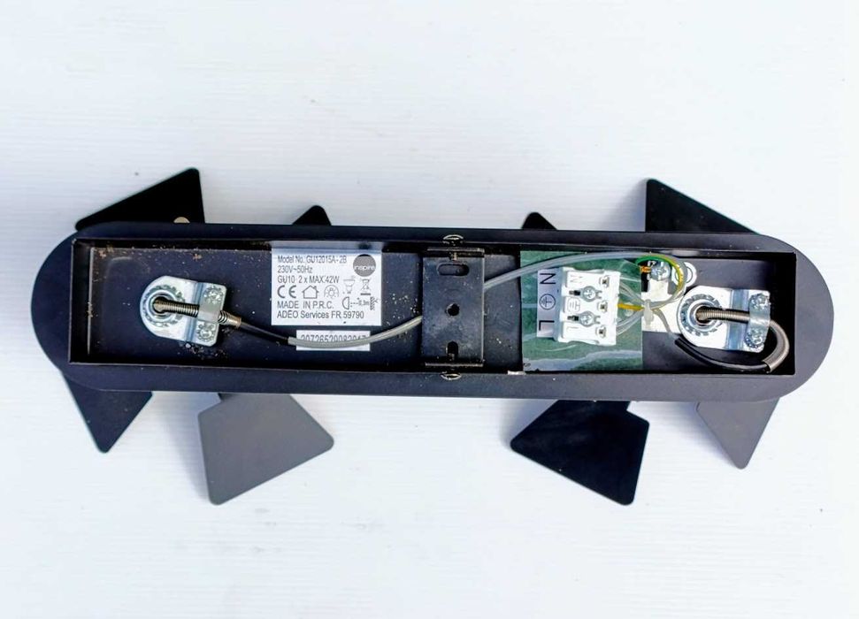 Candeeiro de teto formato projetor duplo de leds