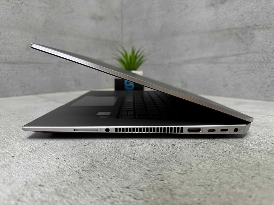 15.6/4k ips/Nvidia/16 ddr4/256 ssd/Потужний ноутбук Hp ZBook Studio G5