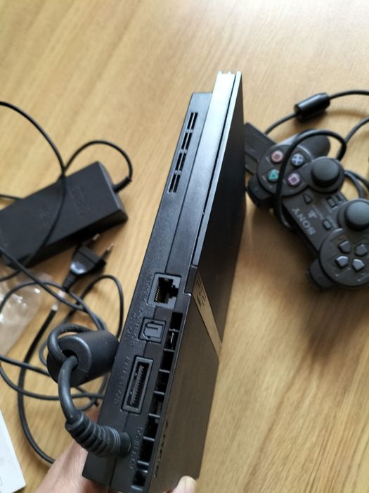 PlayStation 2 com comando