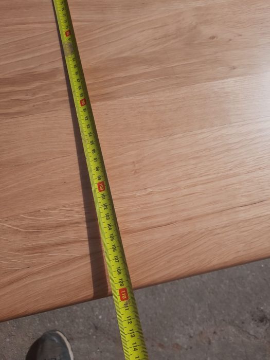 Mesa de jantar em carvalho maciço