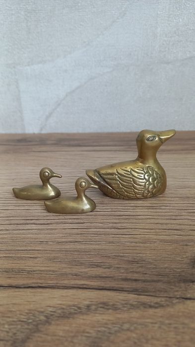 Набір з трьох латунних фігурок качок, вінтажні статуетки з латуні