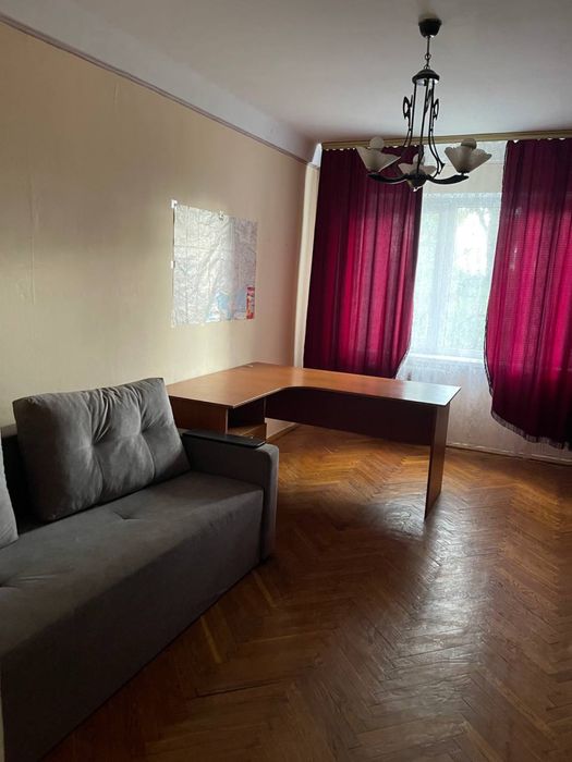 Продаж 2к квартири на Борщагівці, вул. Зодчих, 14 | Цегляний будинок, тихий двір