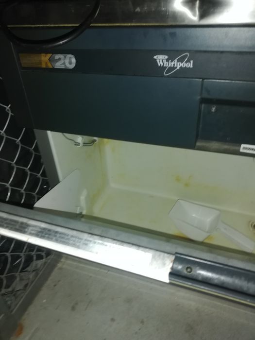 Kostkarka Whirlpool