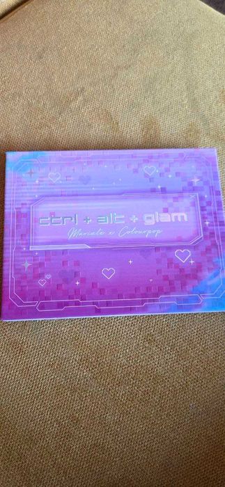 Paleta Colourpop Ctrl alt glam
