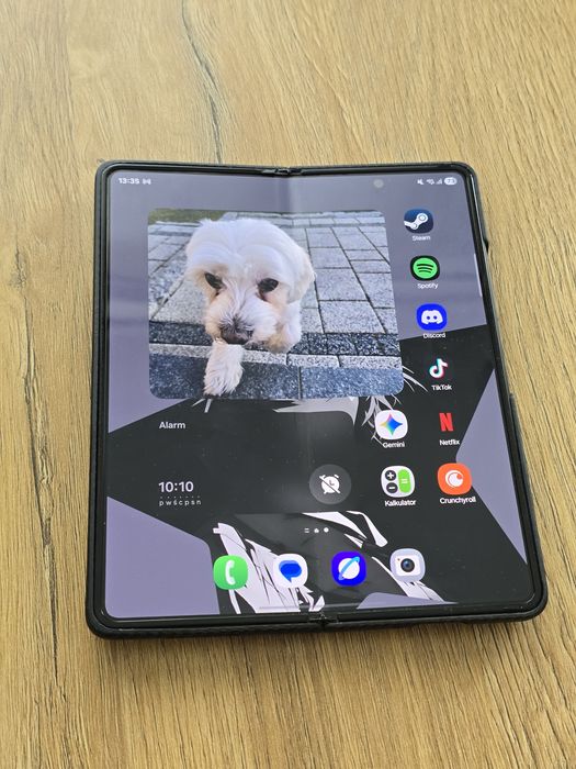 Samsung Galaxy Z Fold 3