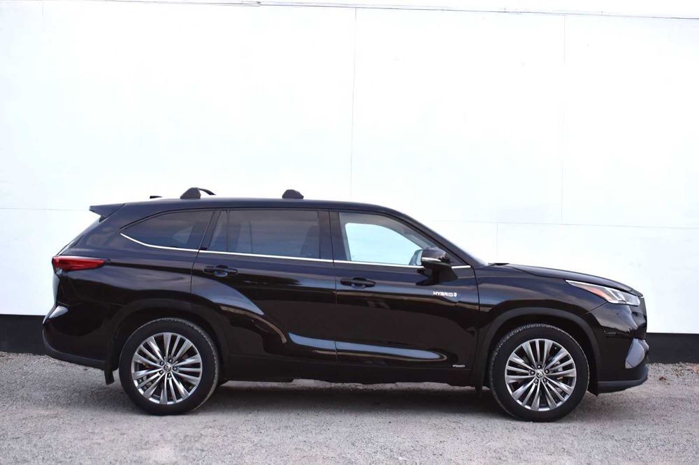 Toyota Highlander Platinum      2021