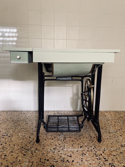Máquina de costura Singer (Restaurada)