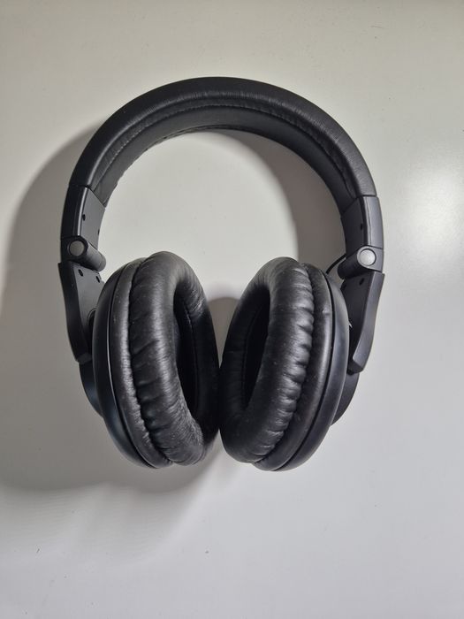 Studio Headphones SRH440