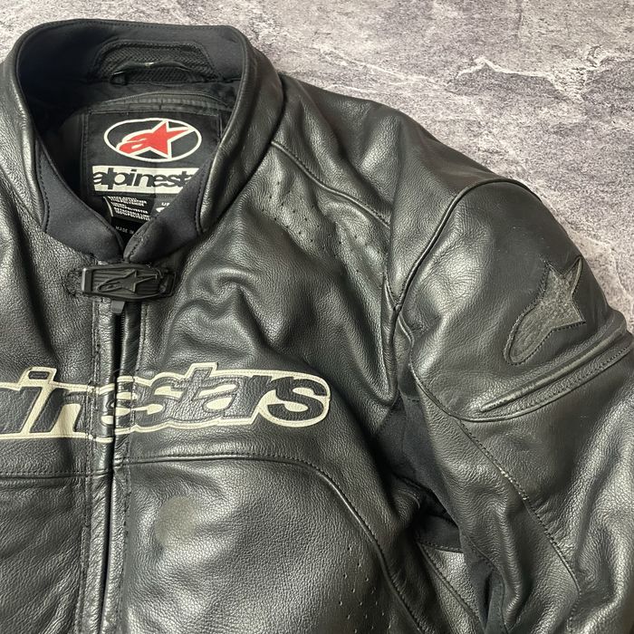 Кожаная мотокуртка alpinestars